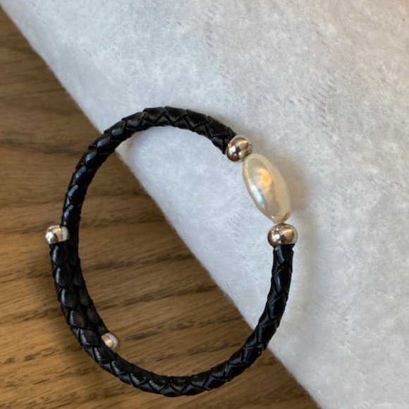 Fresh Water Pearl Bangle Wrapped in Black Leather - Picture 2 of 5